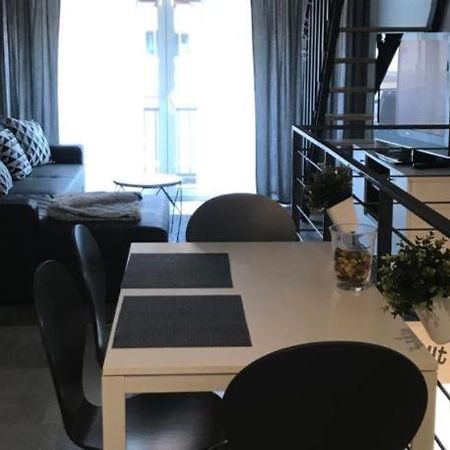 Grey Apartment Загреб Екстериор снимка