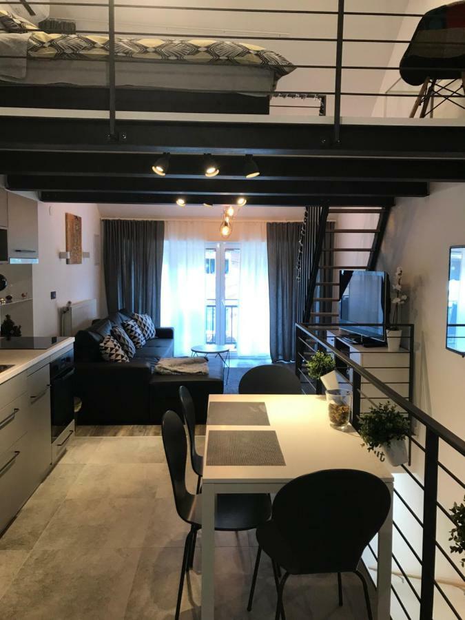 Grey Apartment Загреб Екстериор снимка