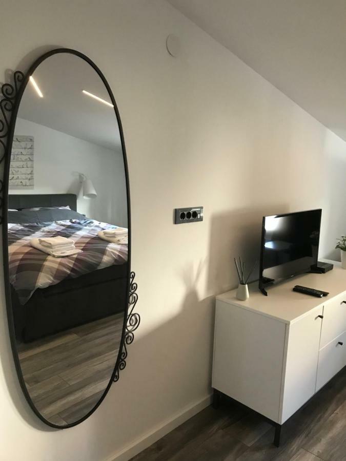 Grey Apartment Загреб Екстериор снимка
