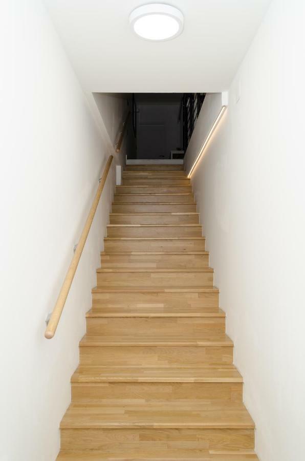 Grey Apartment Загреб Екстериор снимка