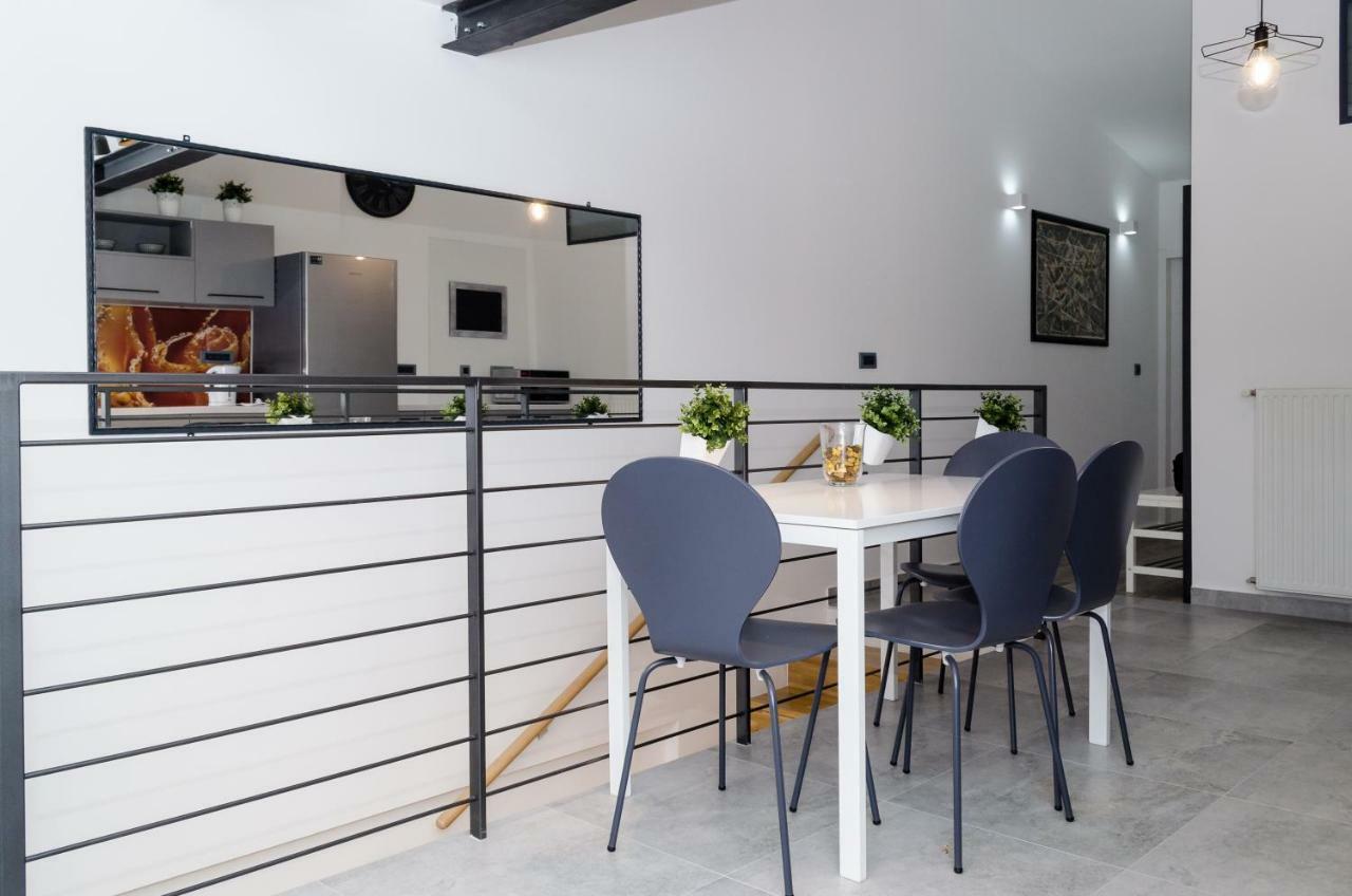 Grey Apartment Загреб Екстериор снимка