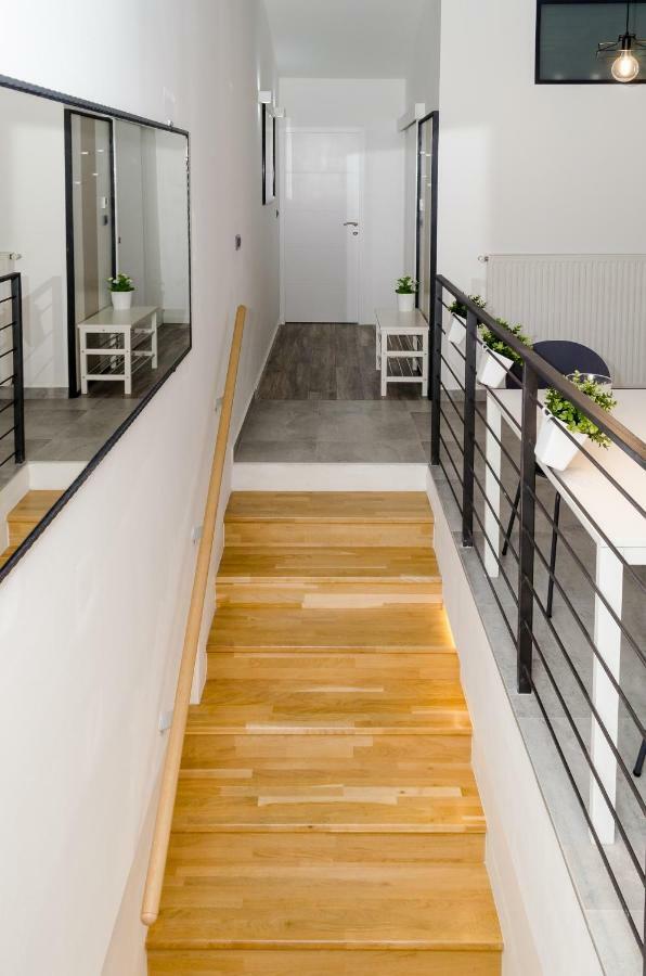 Grey Apartment Загреб Екстериор снимка